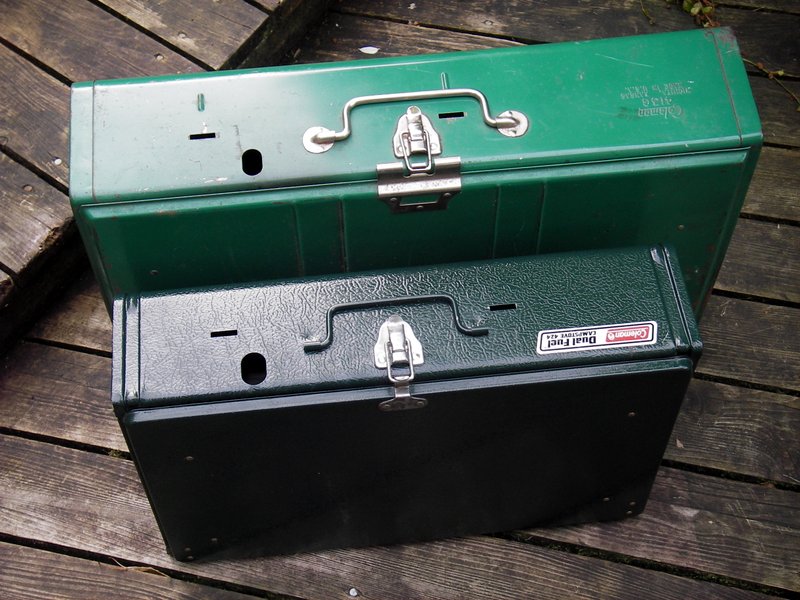 Coleman 424, manufactured in 2006 | Classic Camp Stoves