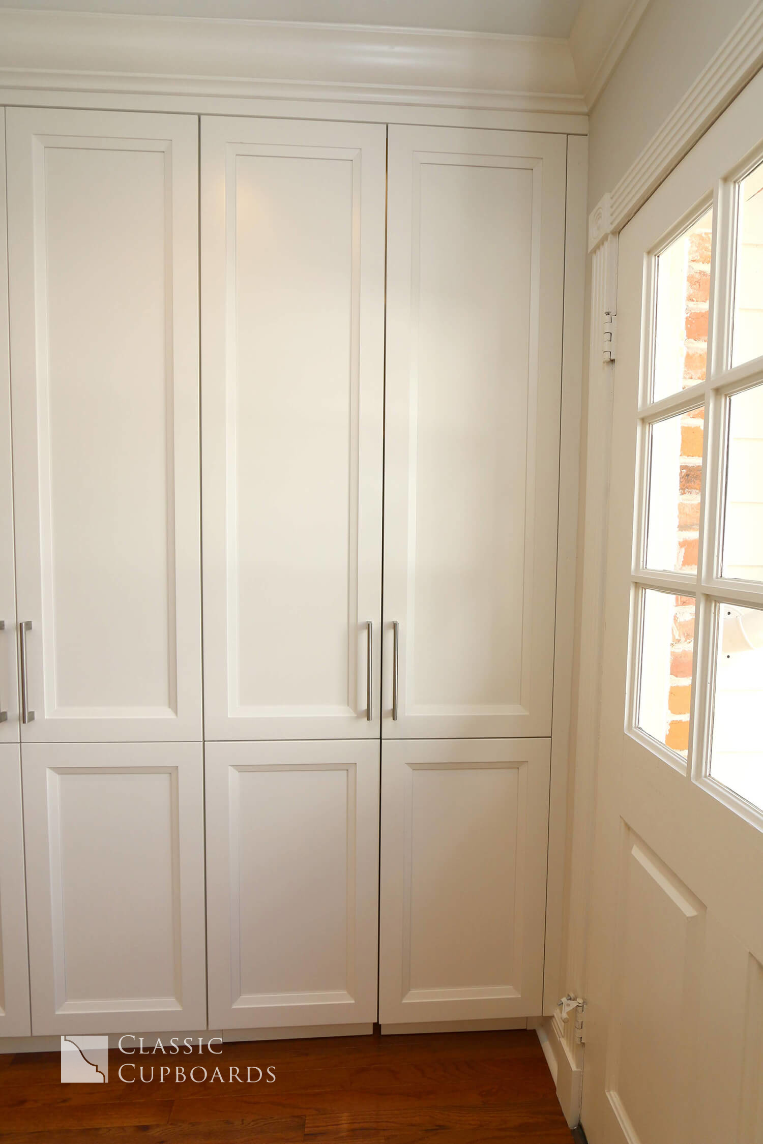 Transitional Kitchen Metairie Gardens Classic Cupboards
