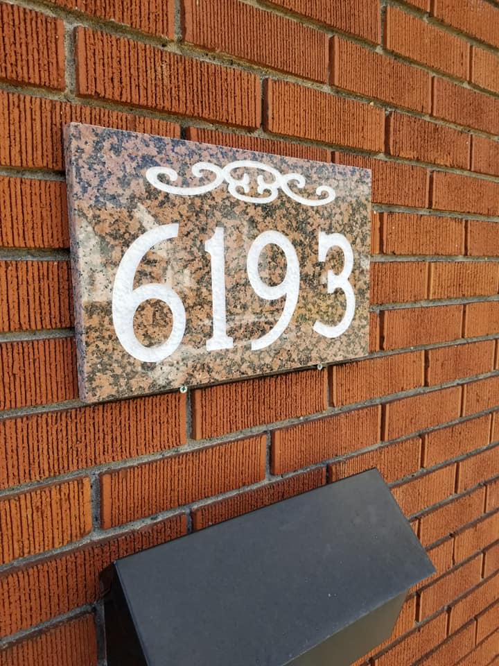 House & Street Markers Corsaro Classic Engraving Inc.