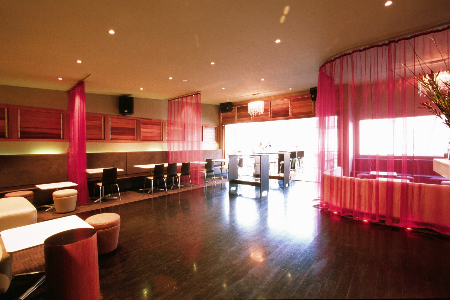 Dekk Bar Terrigal Classic Group