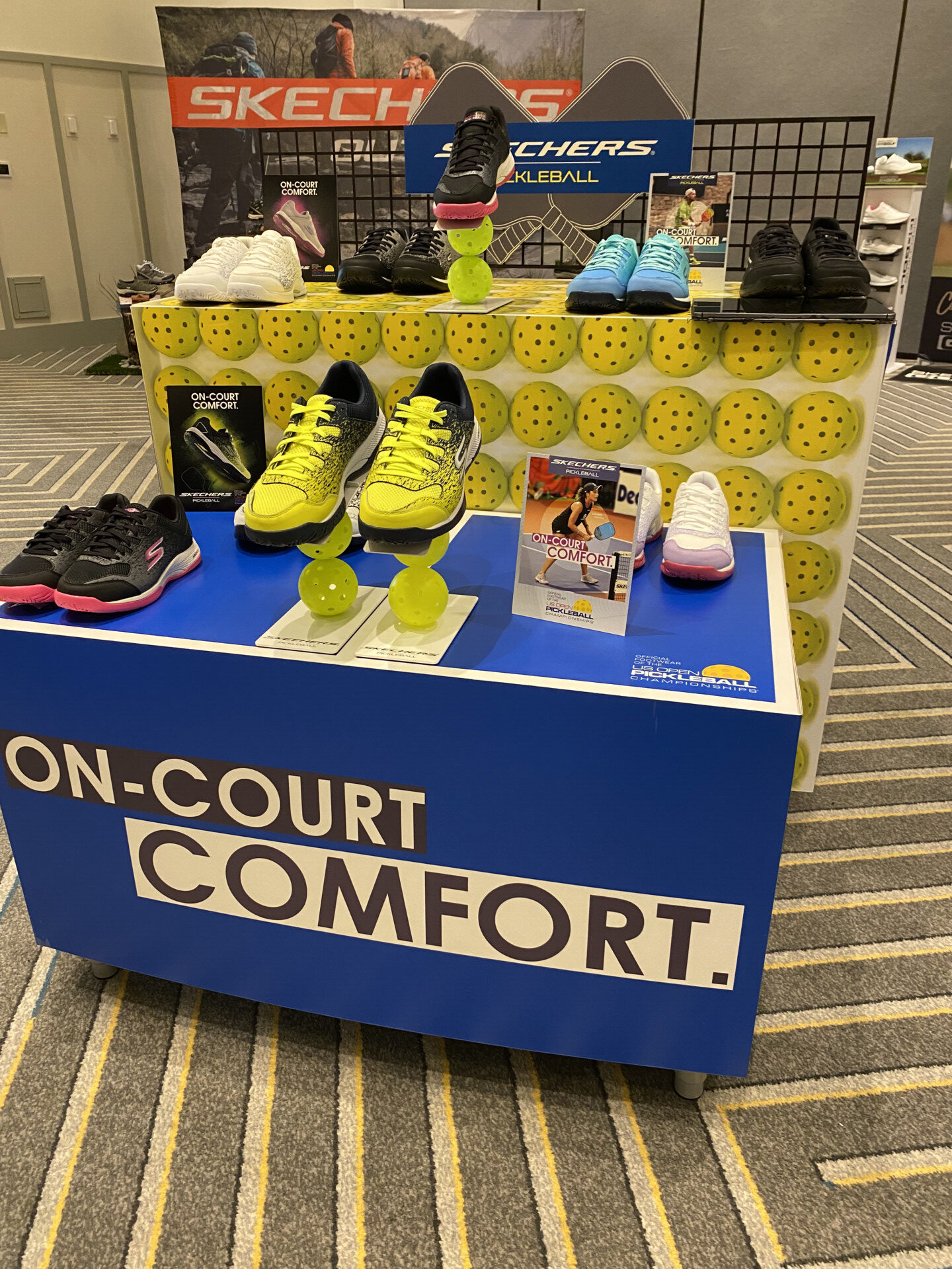 InStore Displays and Signage for Skechers that POPS! Classic Litho
