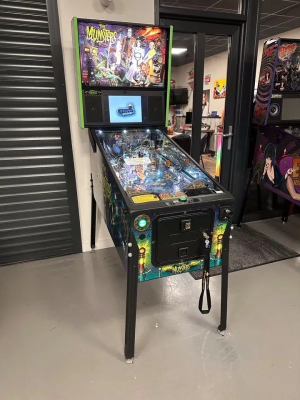Monsters Pro Pinball Machine for sale Used Pinball machine for sale