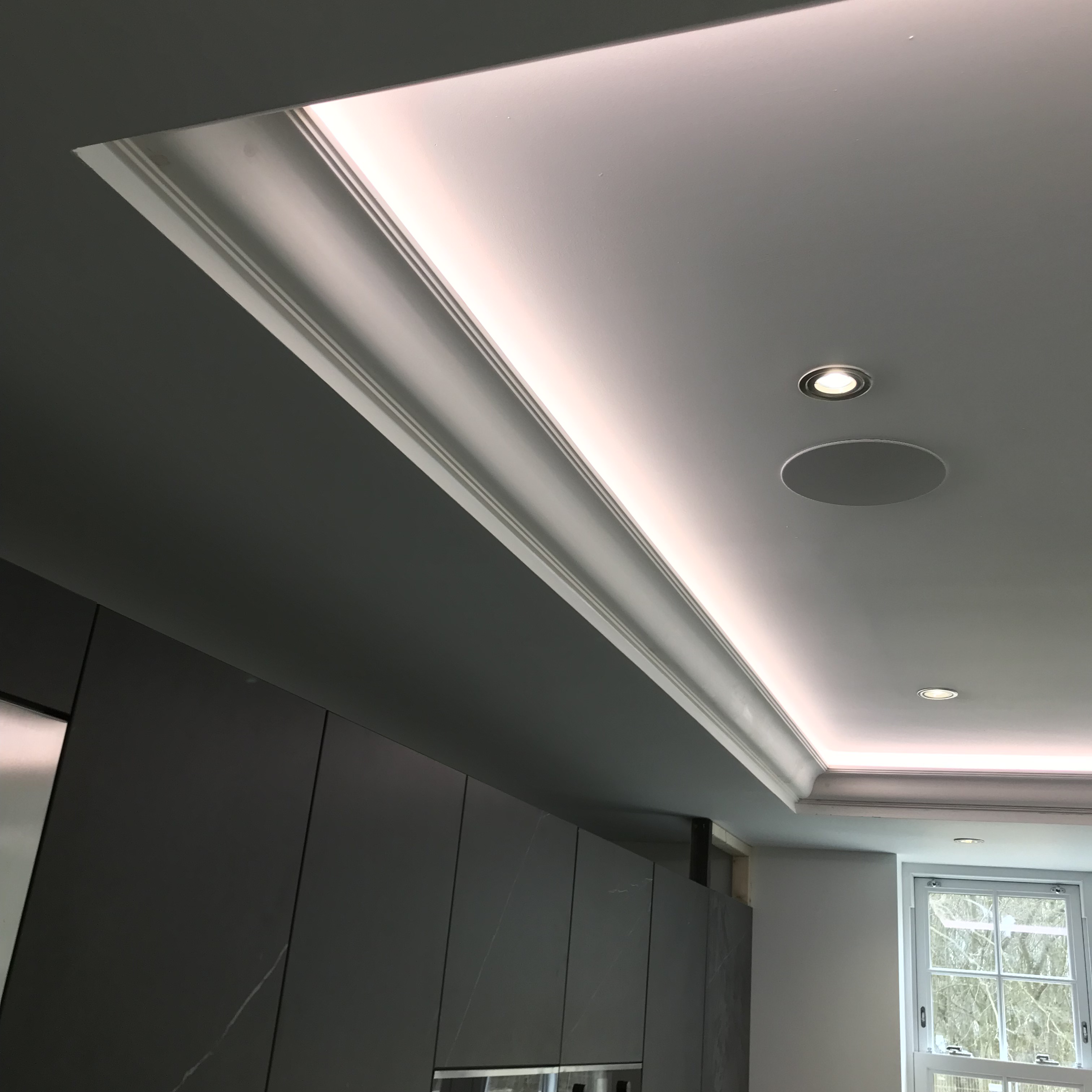 Cornice Lighting Fixtures