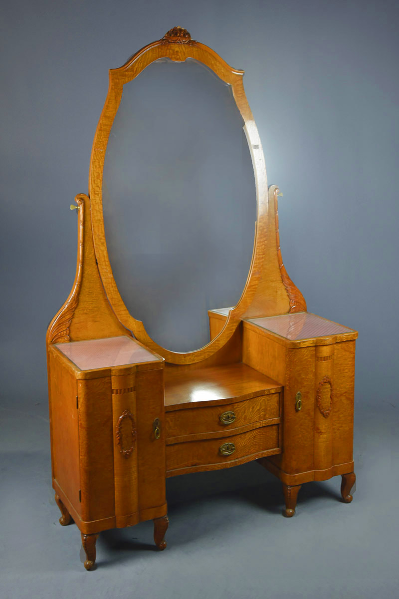 C19th Continental Burr Elm Dressing Table with built in Oval Mirror