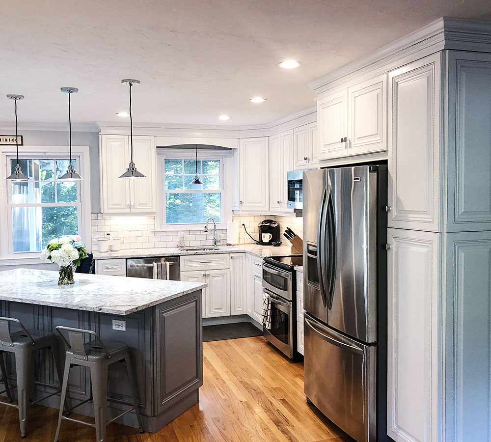 Easton, CT Kitchen Refinishing Classic Refinishers
