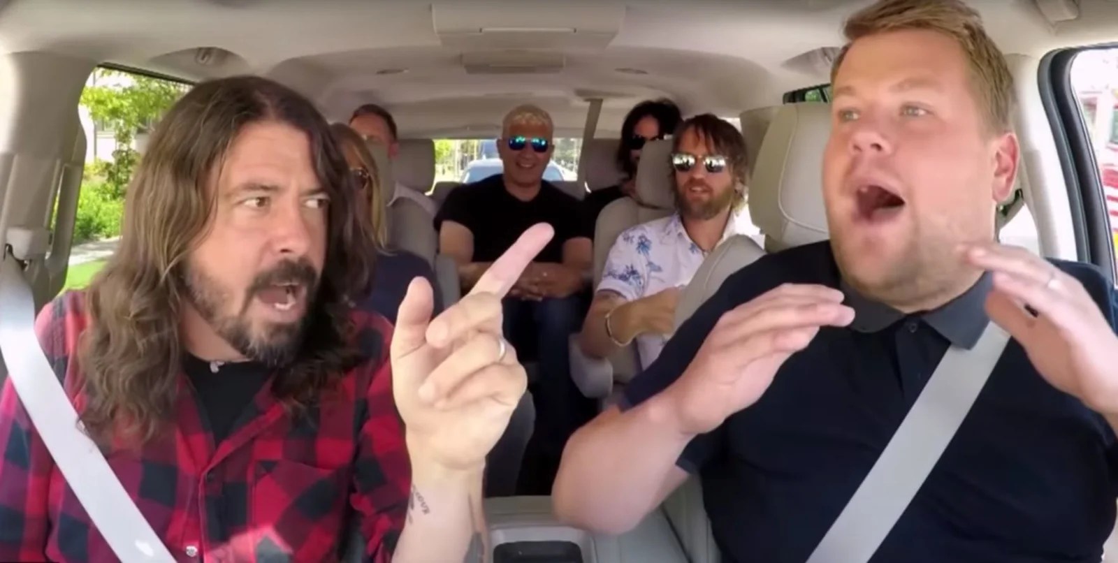 Foo Fighters Dave Grohl und Co. haben Spaß bei „Carpool Karaoke“
