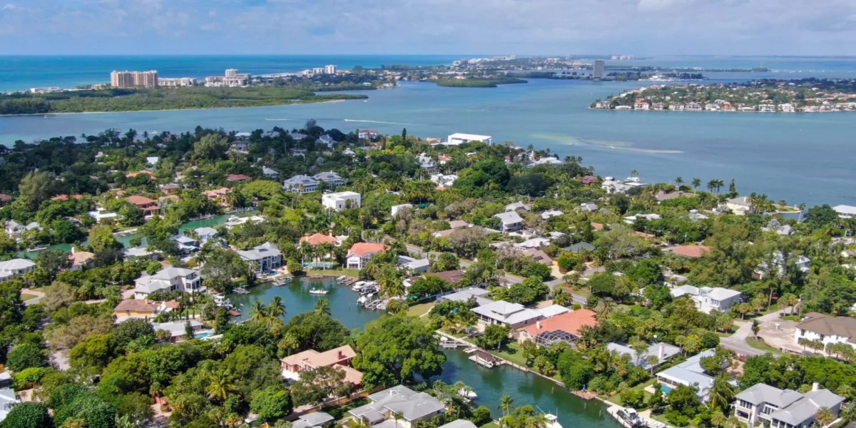 Sarasota Roofing Company Residential & Commercial Classic Roofing