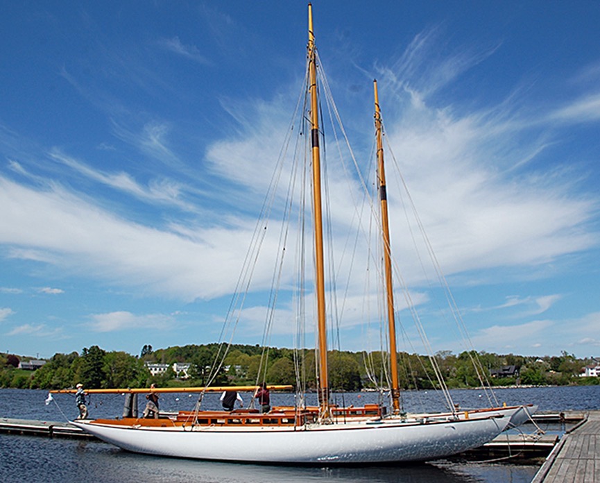 N.G. Herreshoff “Buzzards Bay 30” WACHIWI Classic Sailboats