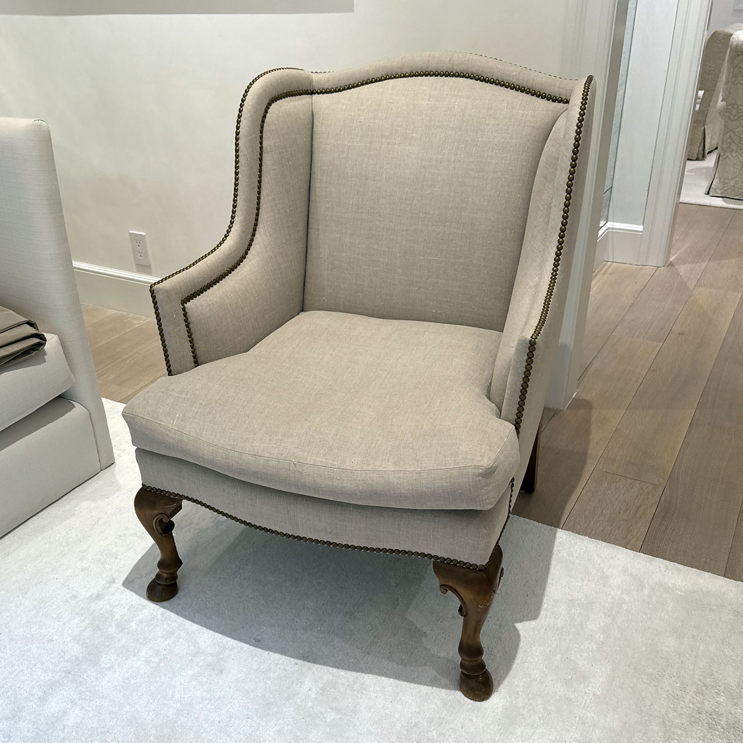 Edinburgh Chair Classic Sofa