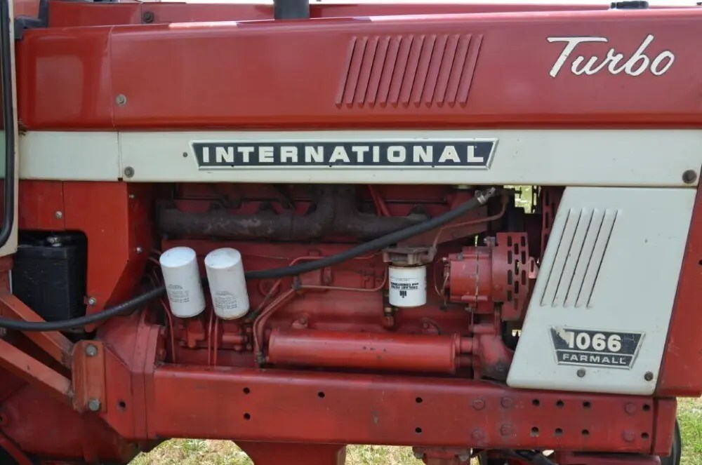 International 1066 Tractor Sells For Record Price! Classic Tractor
