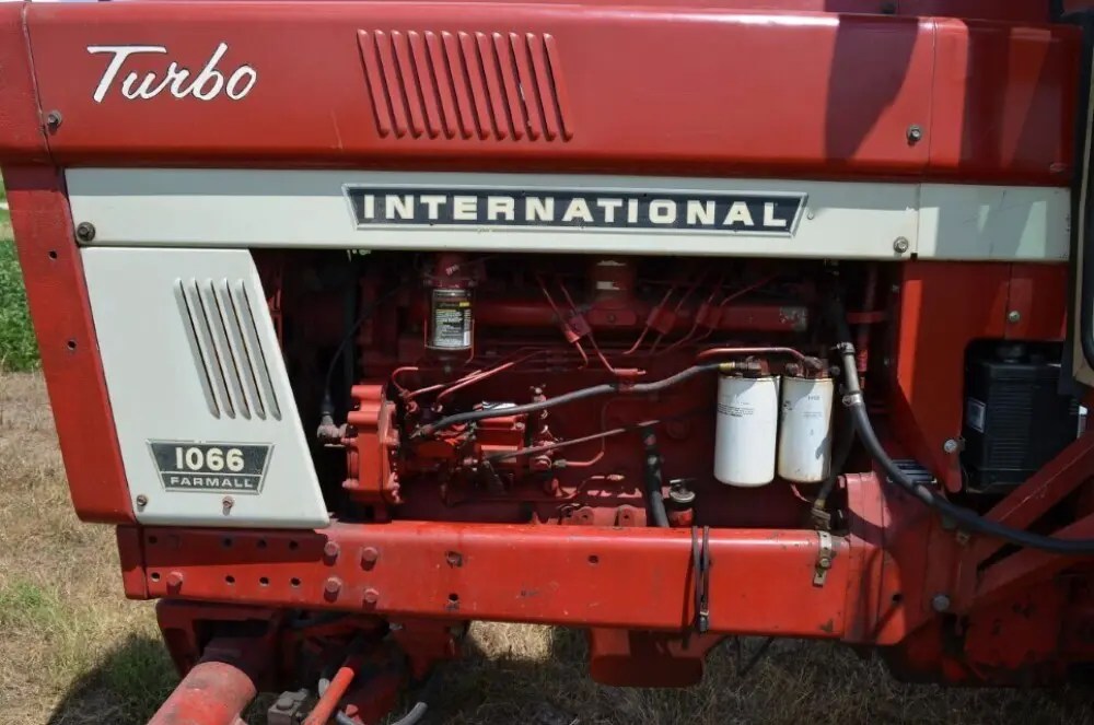 International 1066 Tractor Sells For Record Price! Classic Tractor