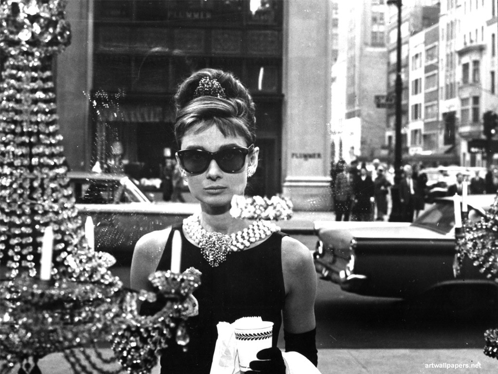Biography of Audrey Hepburn Classy & Fabulous