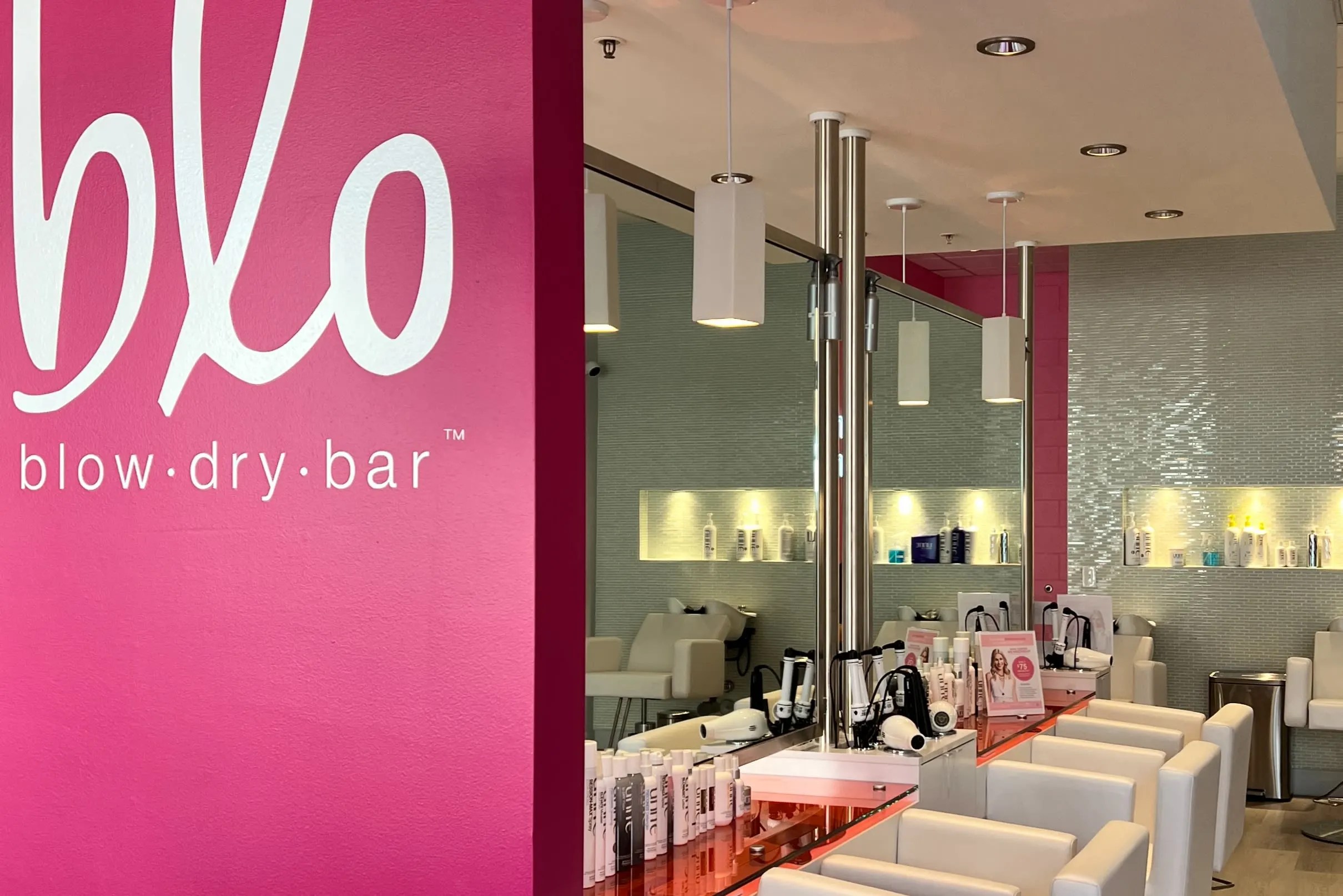 Blo Blow Dry Bar Daly City Read Reviews and Book Classes on ClassPass