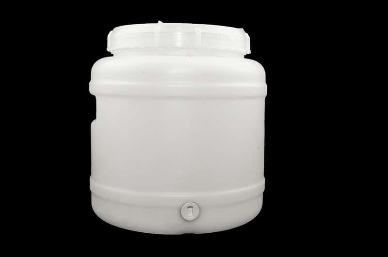 Round Drum with Screw Top Lid Class Plastics