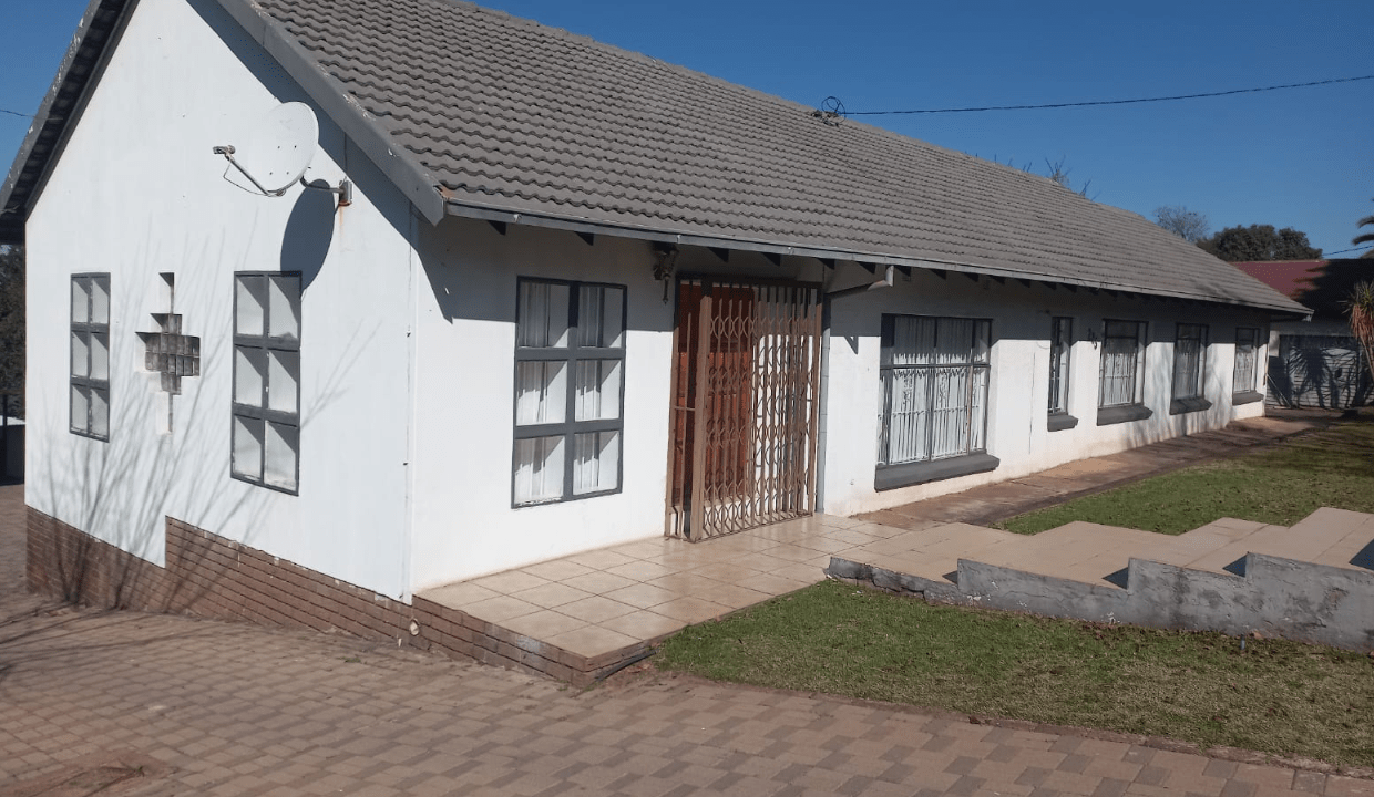 3 Houses for Sale Erasmia, Centurion ClassProp