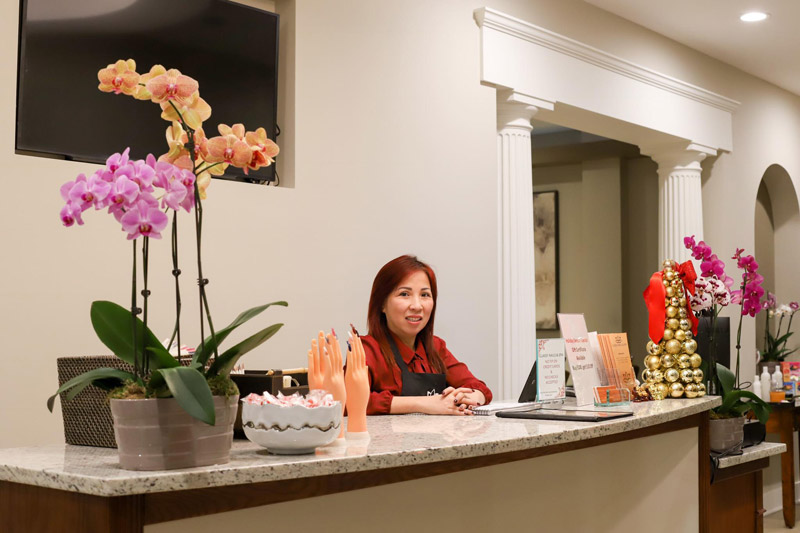 Our Gallery Classy Nails & Spa of Bloomingdale, Illinois.