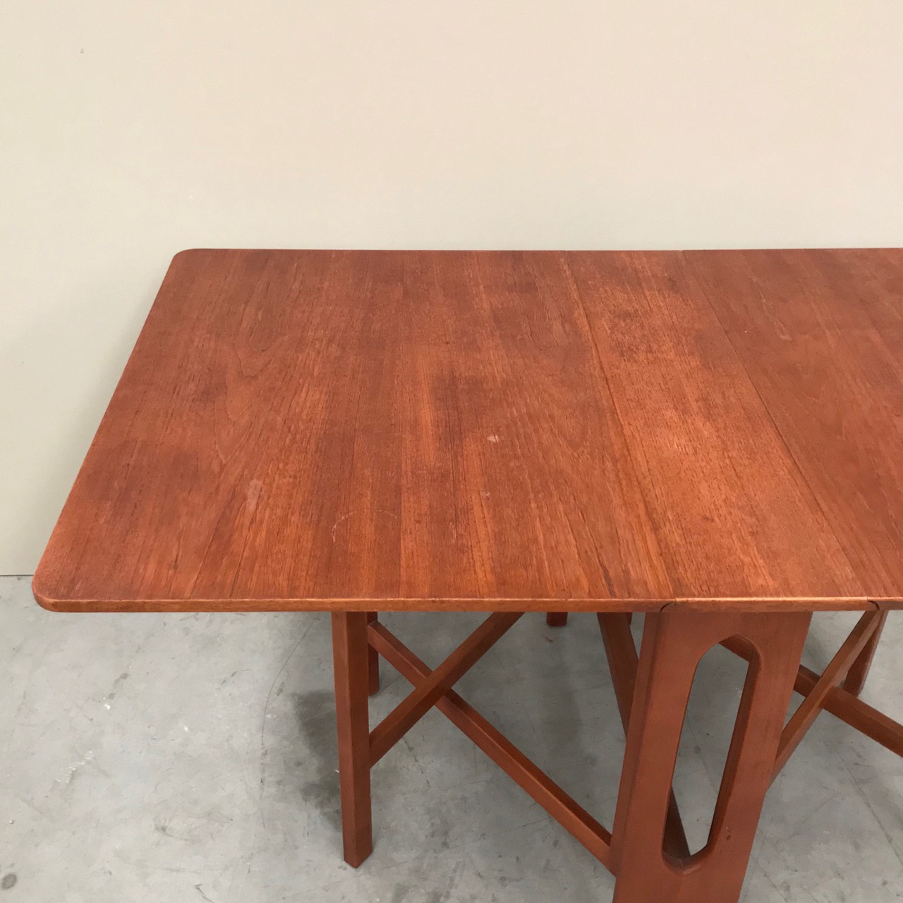 G Plan drop leaf dining table