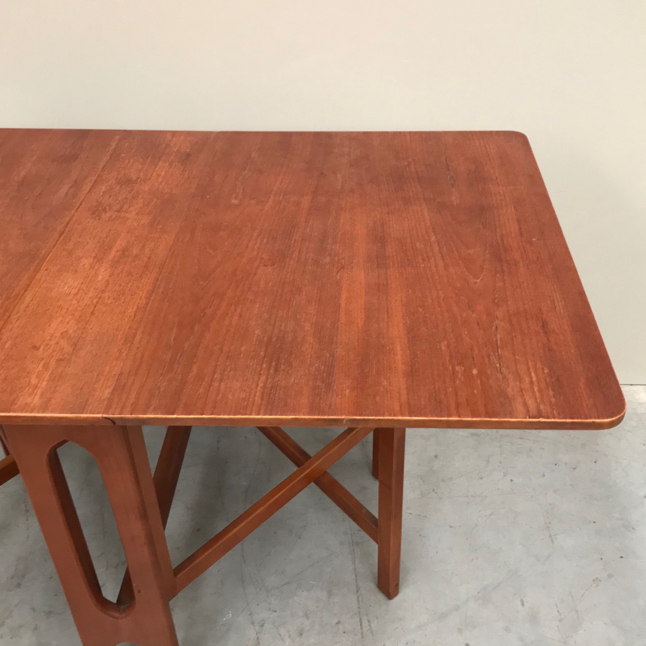 G Plan drop leaf dining table