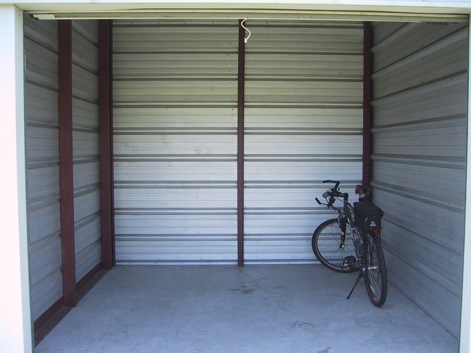 10x10 Driveup Clay Street Storage