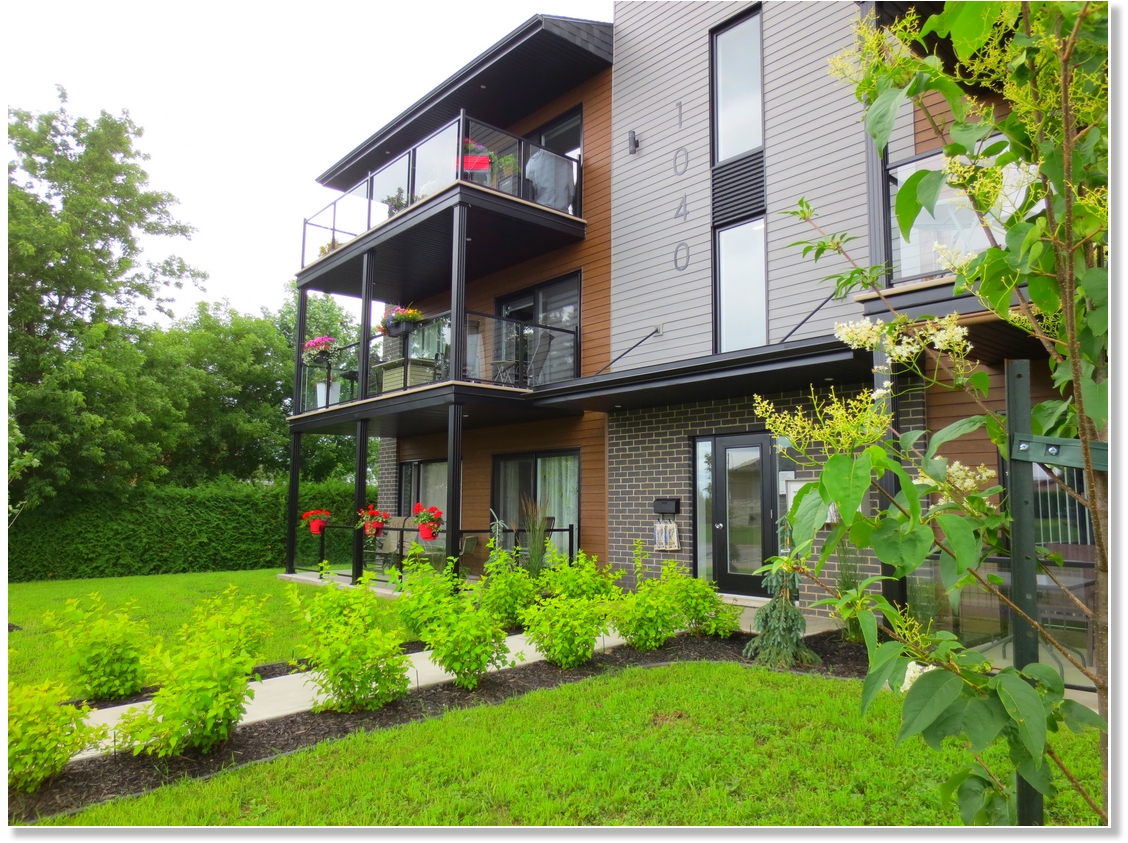 1040, rue NotreDame Est CL Construction