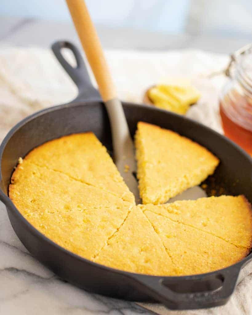 Healthy Cornbread Recipe « Skillet Cornbread « Clean & Delicious