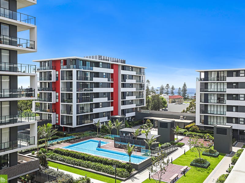 Crown Wollongong Clean and Secure