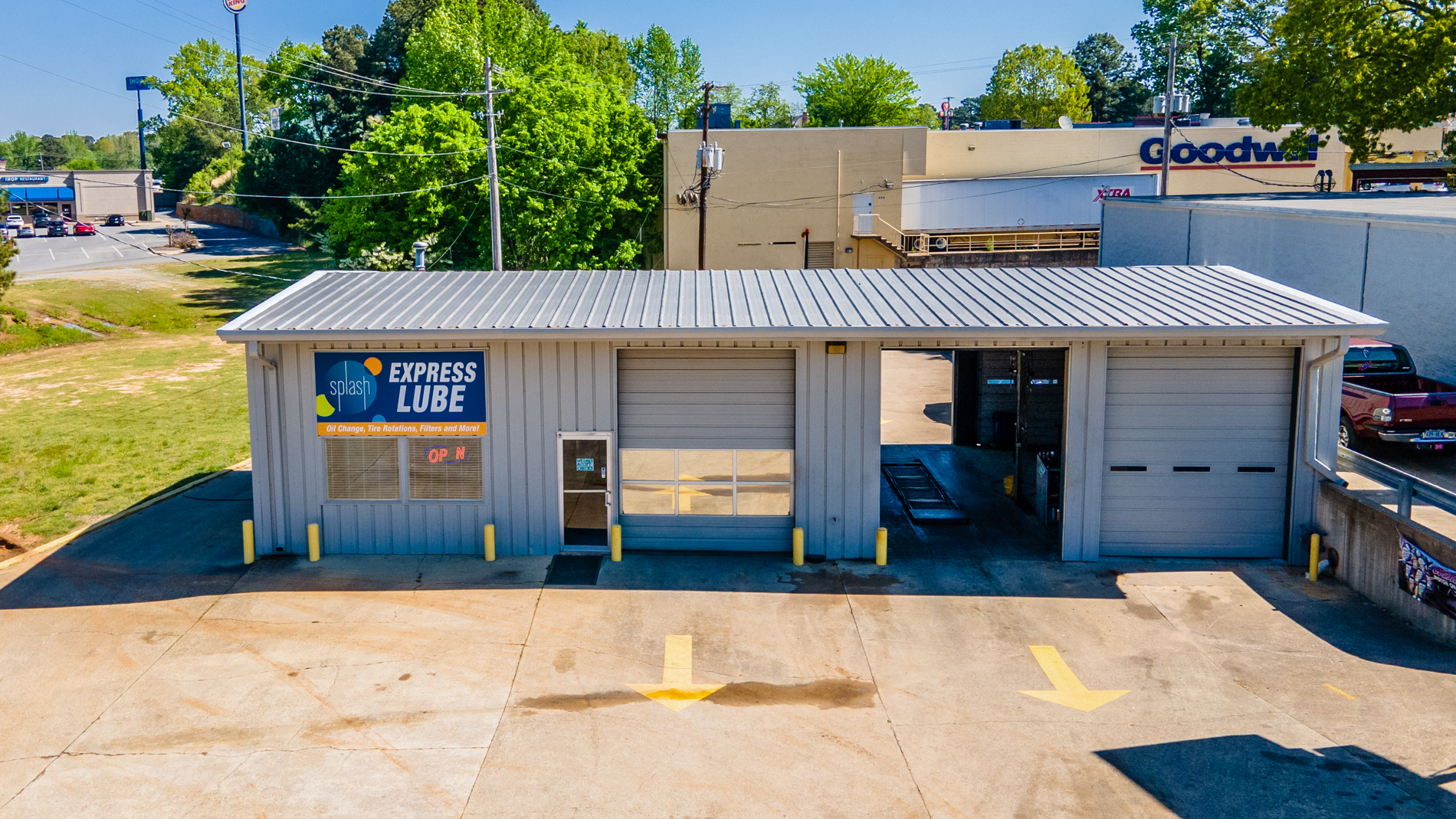 Oil Change in Benton Splash Car Wash