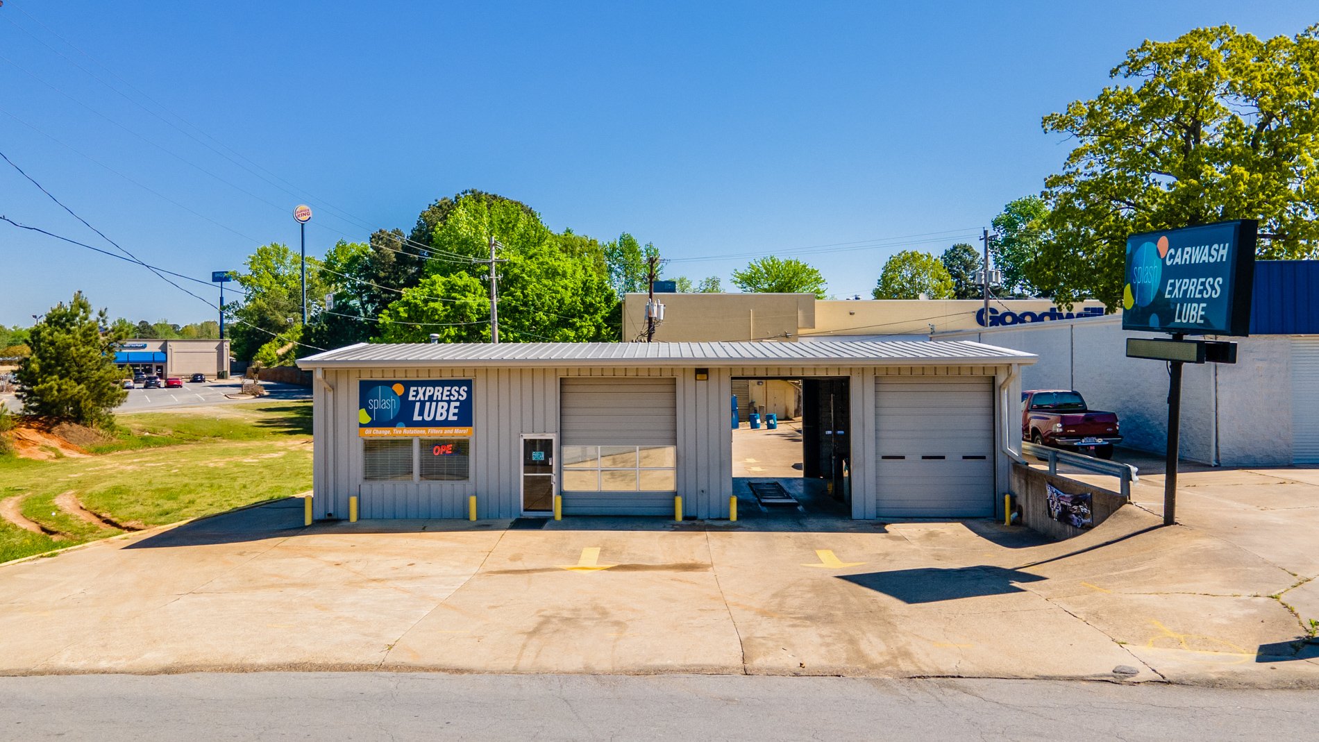Oil Change in Benton Splash Car Wash