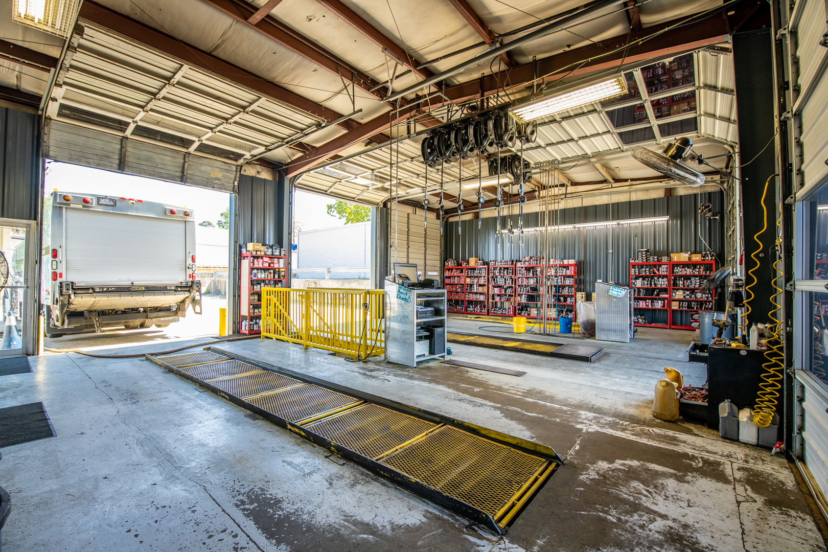 Oil Change in Benton Splash Car Wash