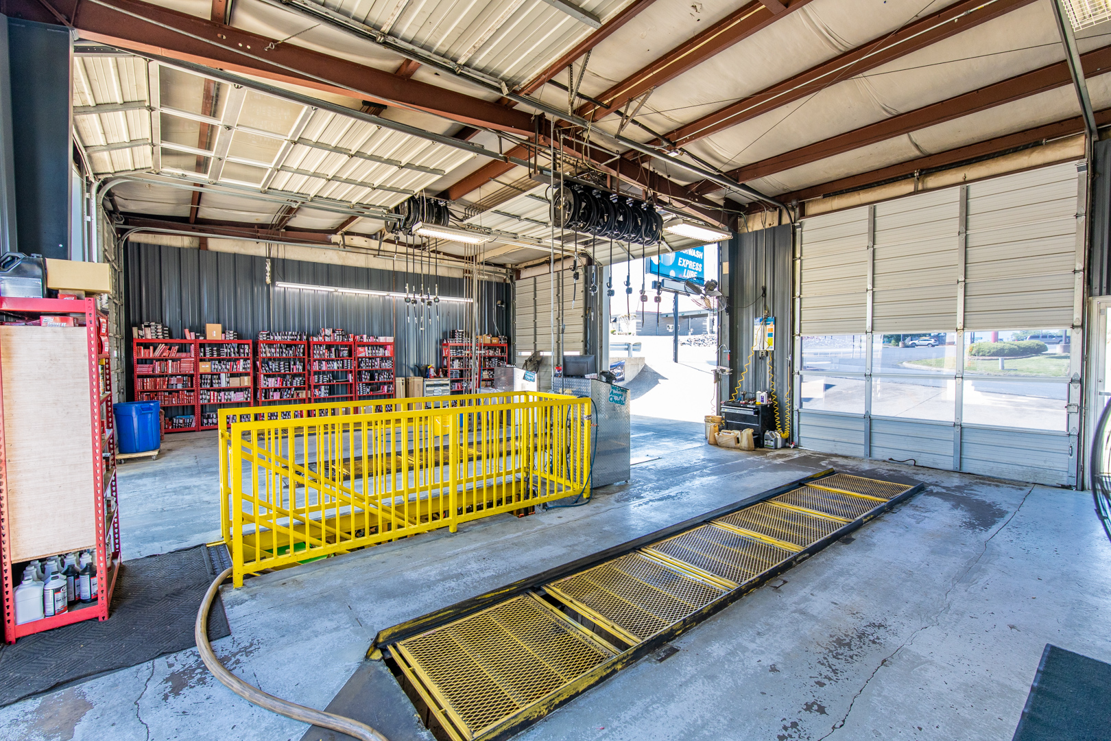 Oil Change in Benton Splash Car Wash