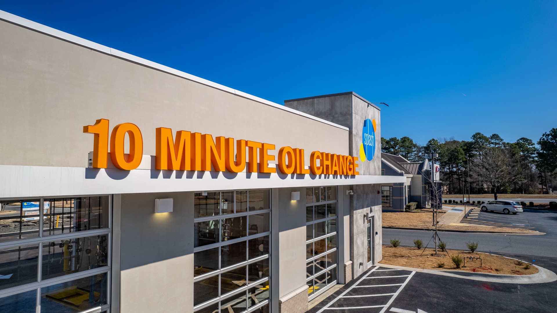 Oil Change in Maumelle Splash Car Wash