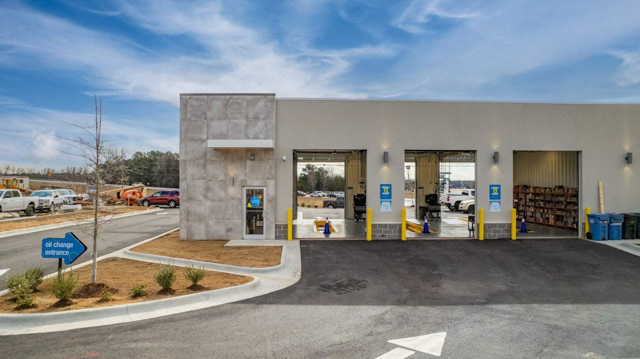 Oil Change in Cabot Splash Car Wash
