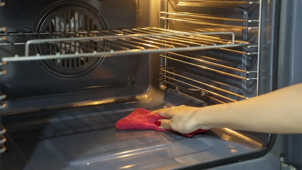 Steam Clean vs. SelfClean Oven What’s the Difference? CleanerProfy