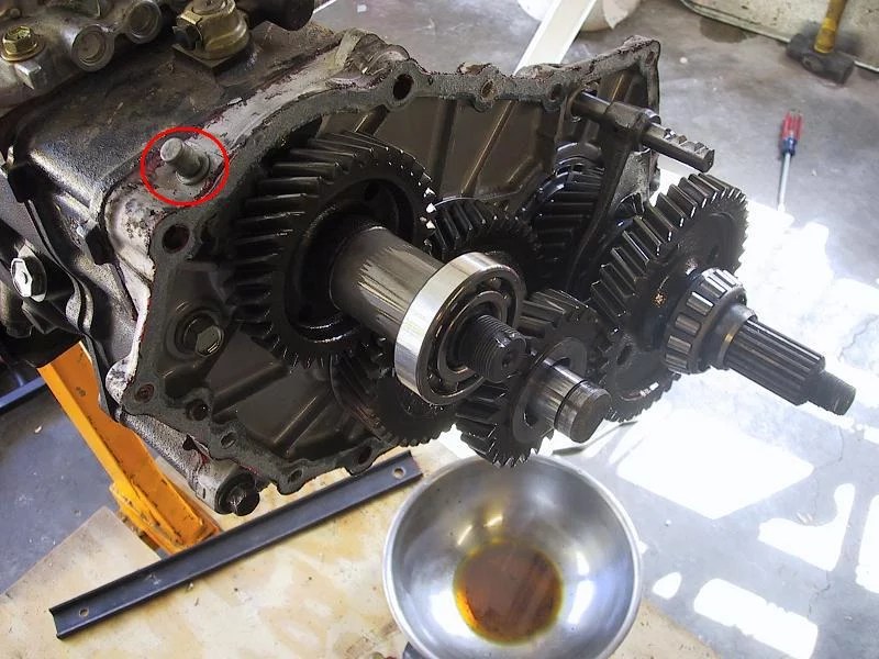 How to Clean a Crankcase Breather? CleanerProfy
