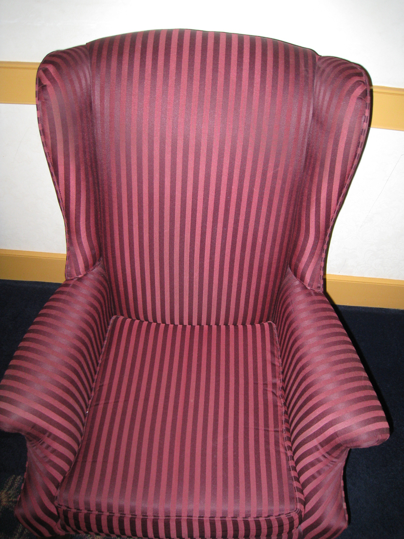 Upholstery Cleaning Squeaky Clean & Dry