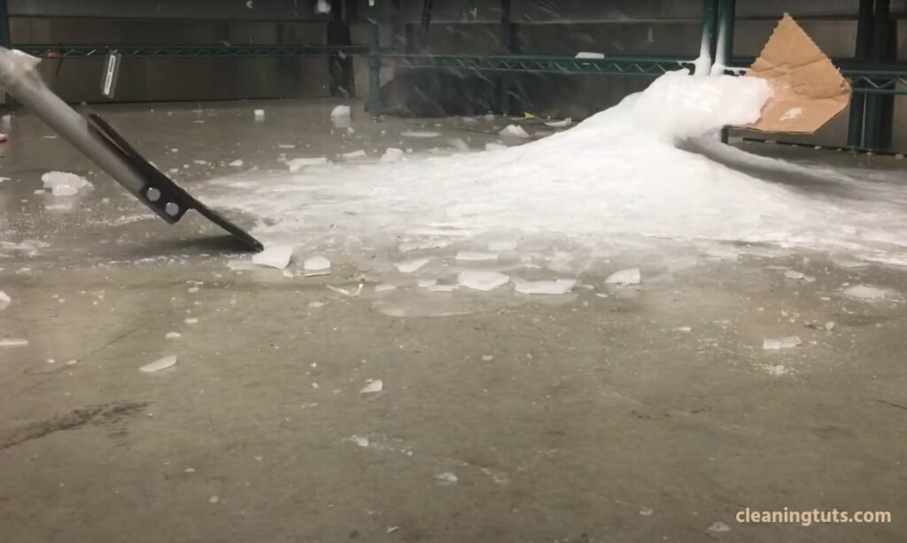 How to Clean a WalkIn Freezer Floor? Easy Tips & Tricks CleaningTuts