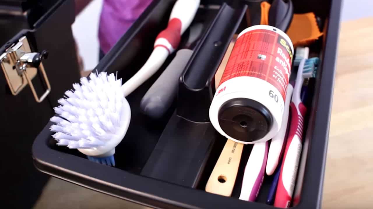 What's in My Cleaning Kit? Clean My Space