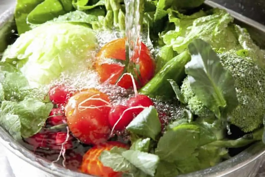 7 Great Ways to Use Hydrogen Peroxide! Clean My Space