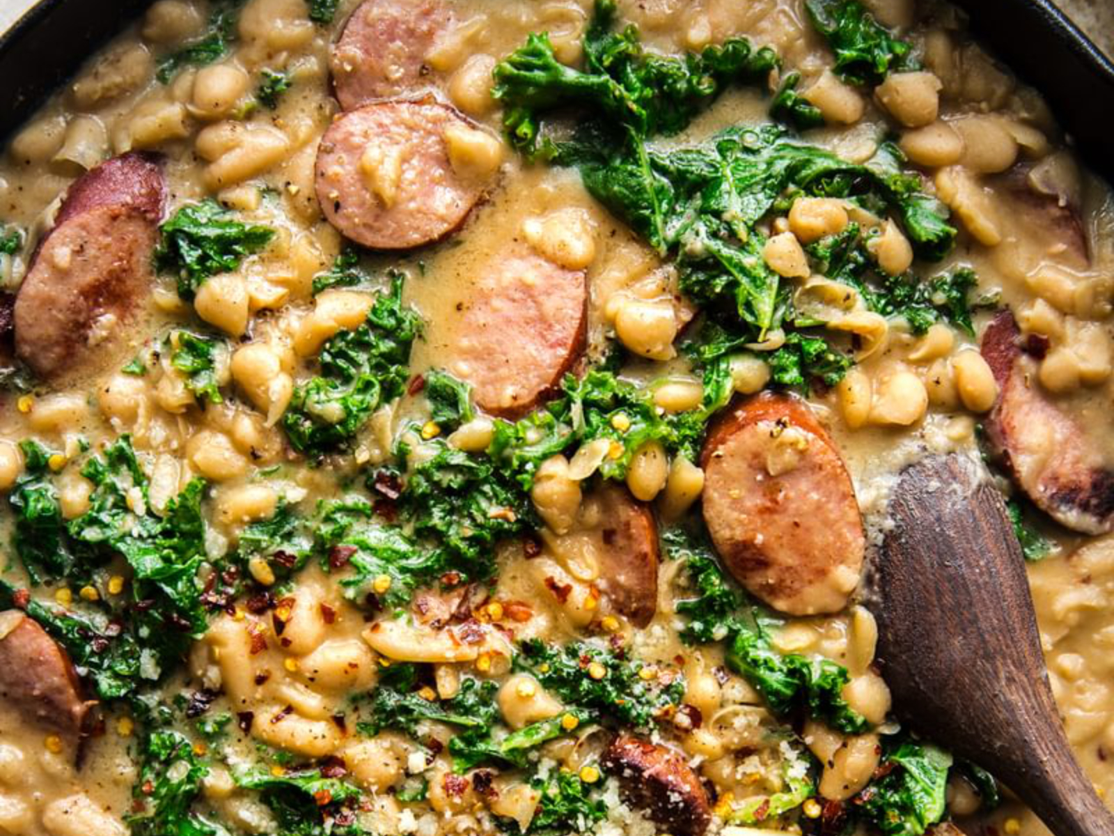 5 Healthy Recipes You Can Make with a Can of Navy Beans