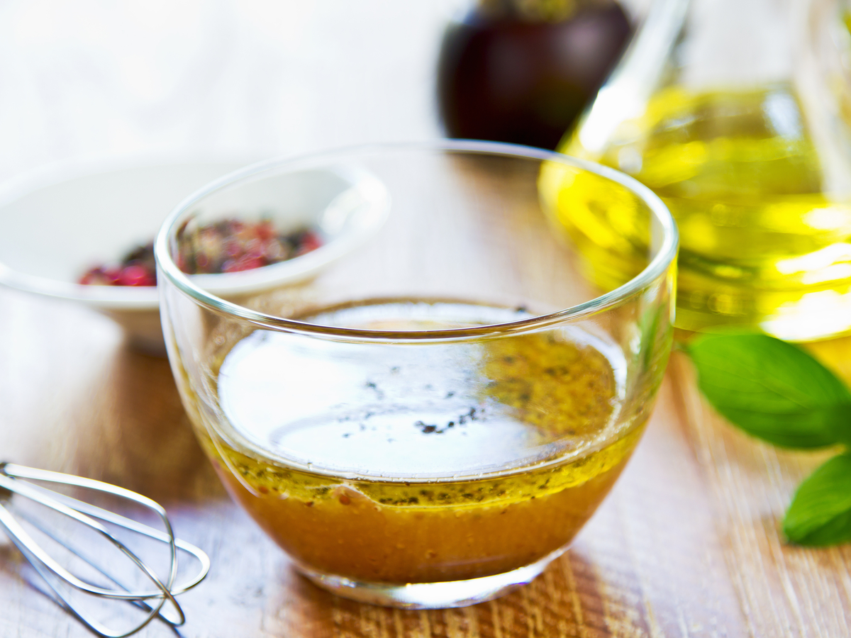 This Is Exactly Why You Should Be Eating More Garlic (Plus 5 Great