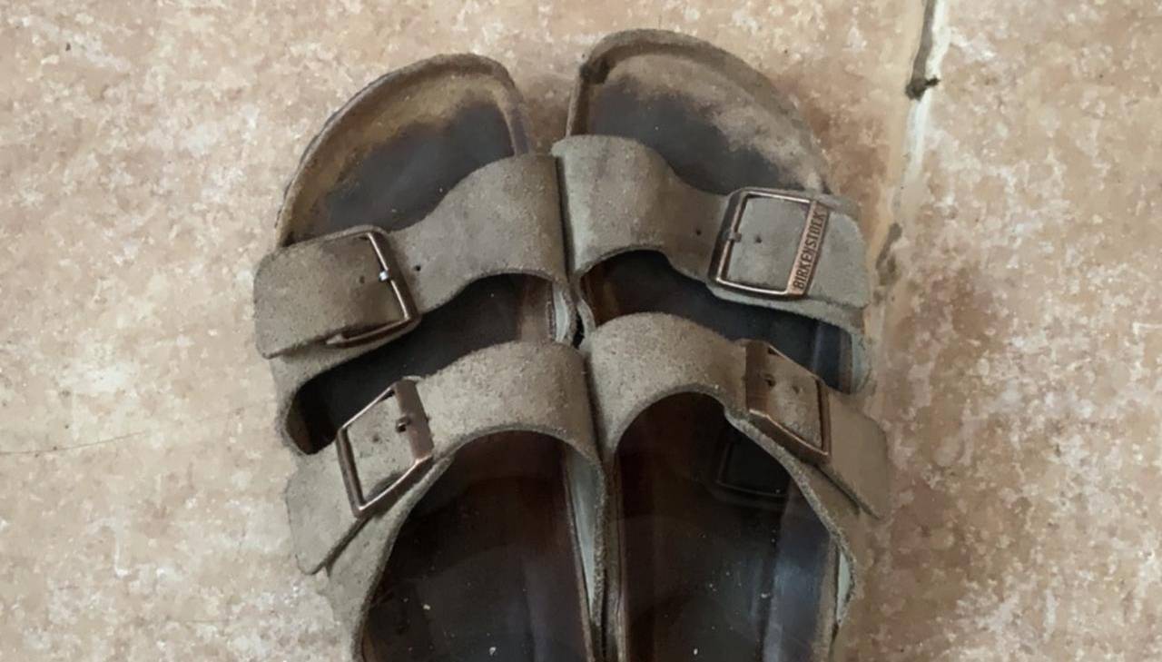How To Clean Birkenstocks With Baking Soda Clean Quicker