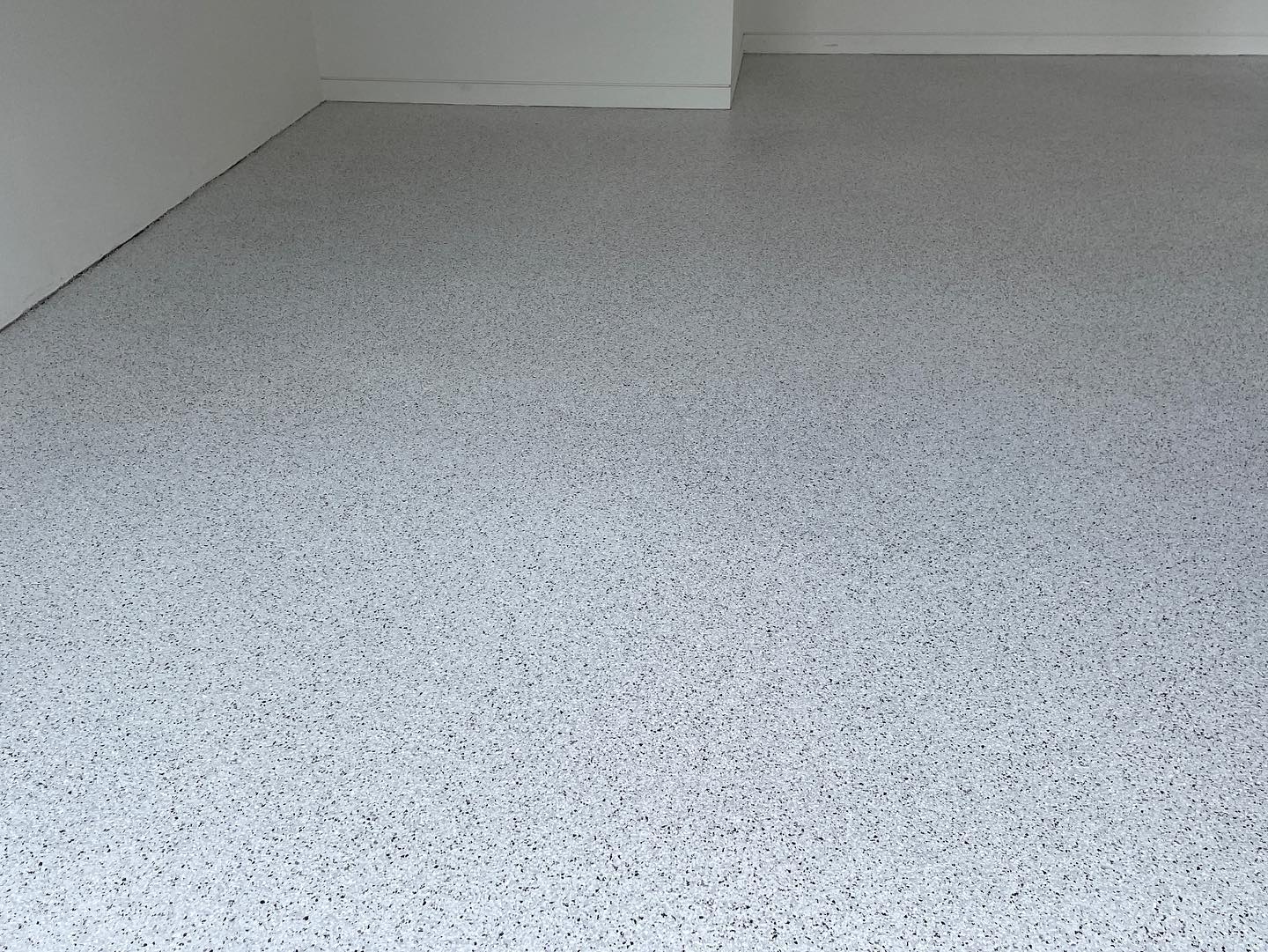 Clean Seal Polish Epoxy and Flake Floors