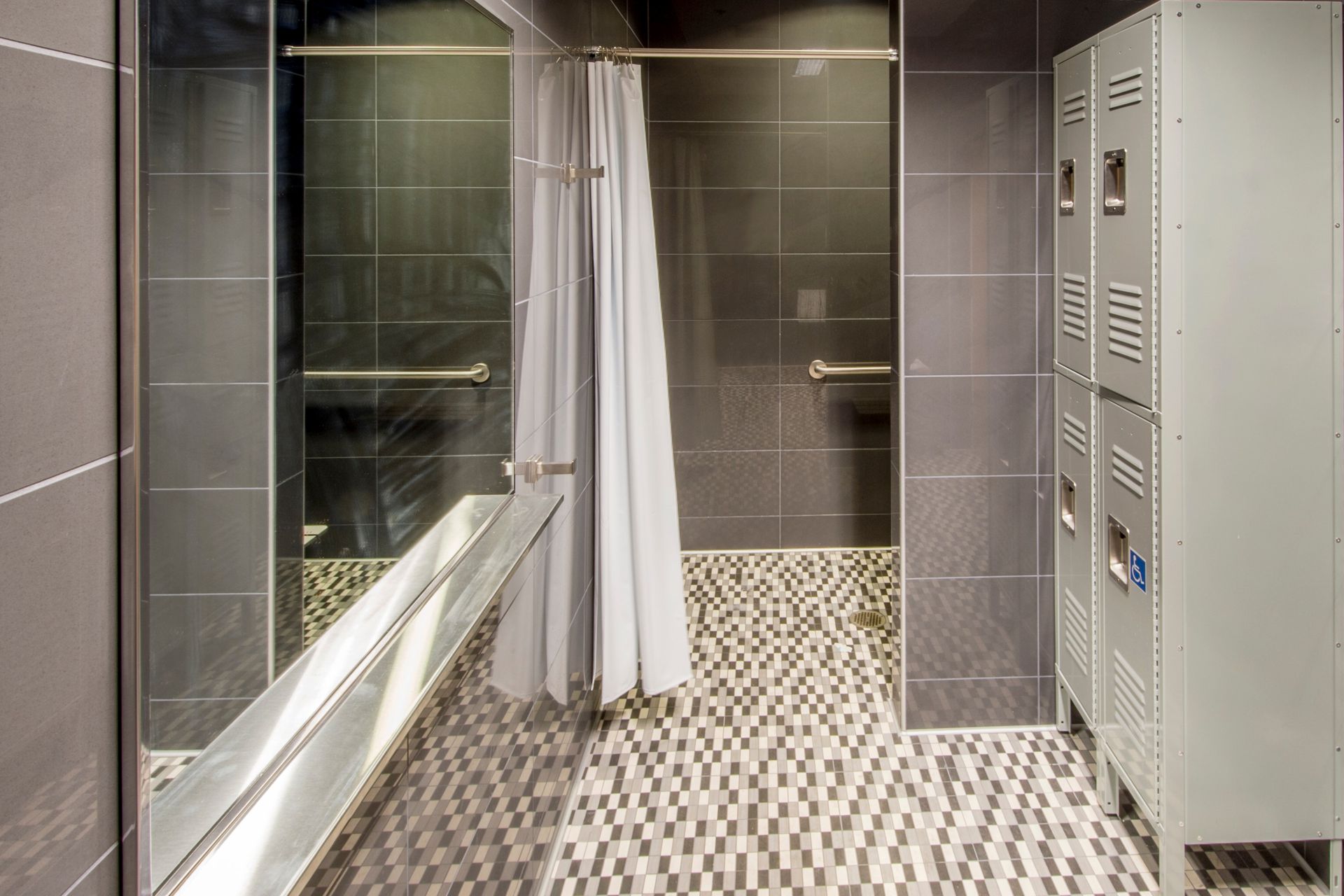 The Shower Cleaning Co Sparkling fresh!