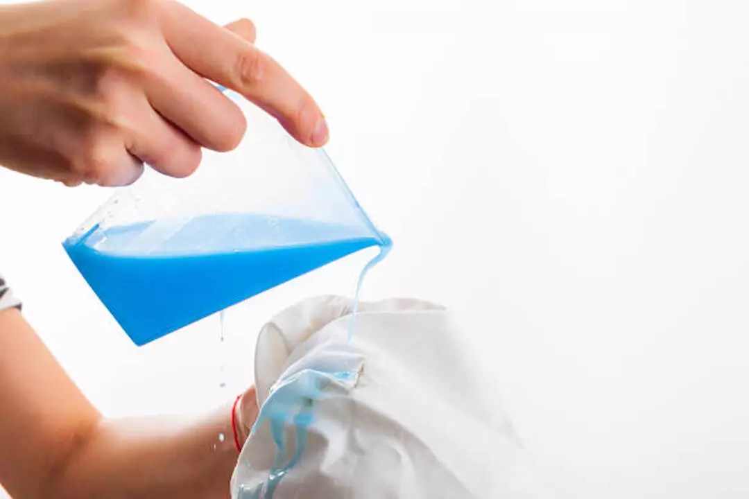 6 Simple Ways To Remove Blue Detergent Stains From Clothes Cleanup Geek