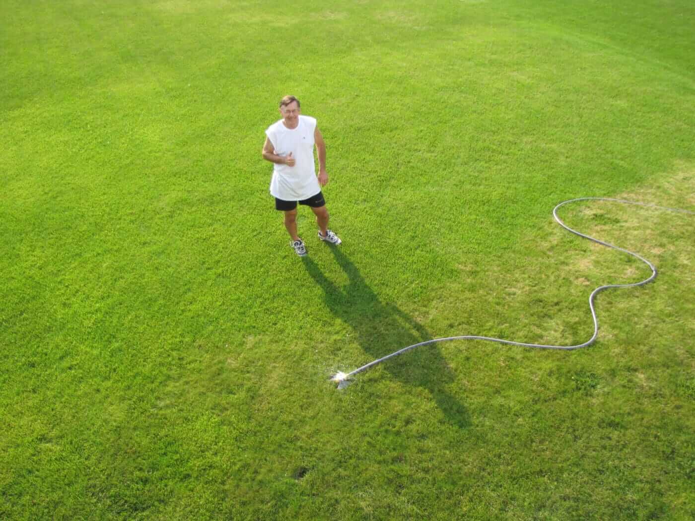 Green up your lawn, not lakes and rivers