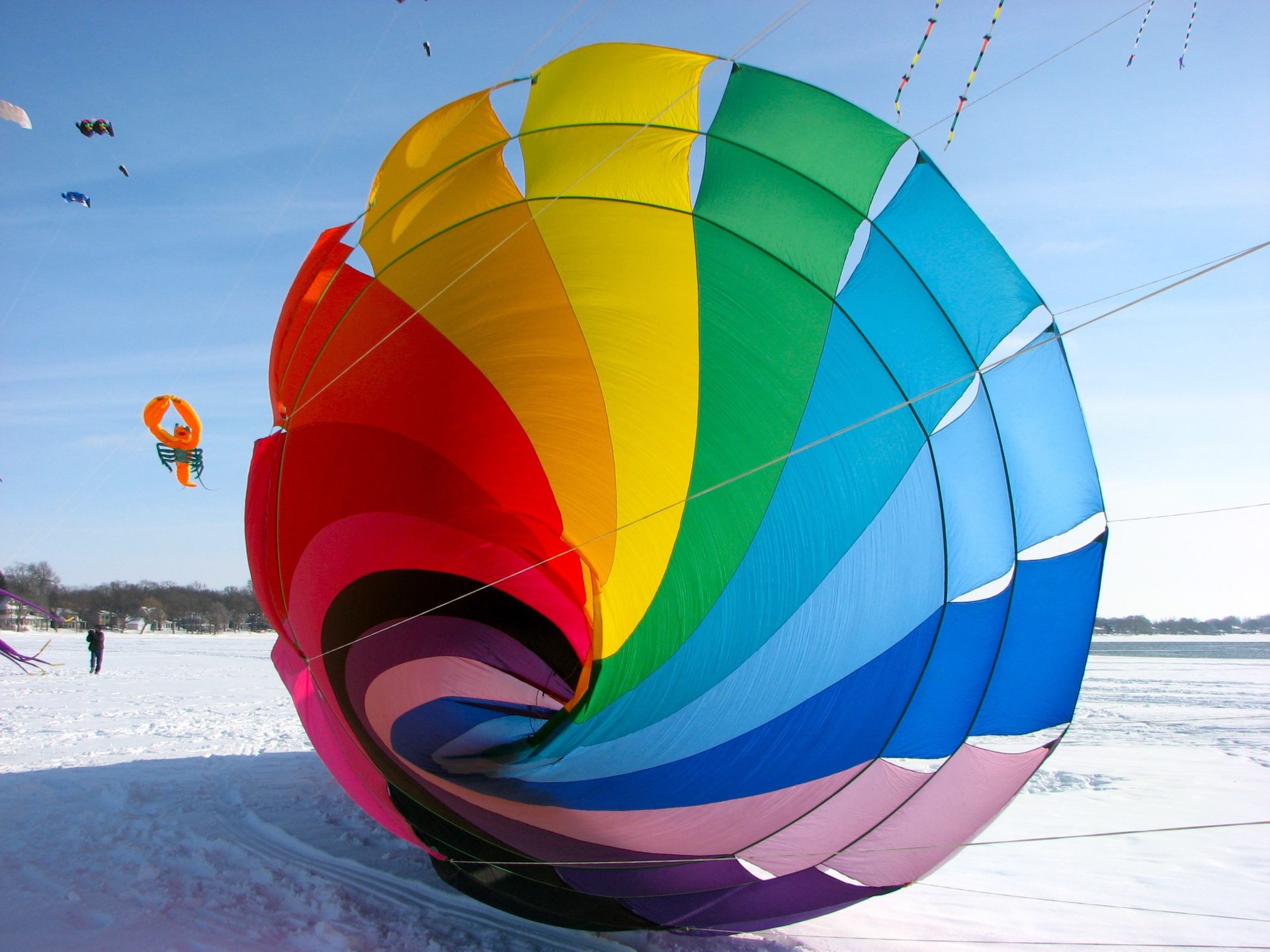 Clear Lake Iowa Kite Festival 2023 Color The Wind | Clear Lake, Iowa | Chamber Of Commerce