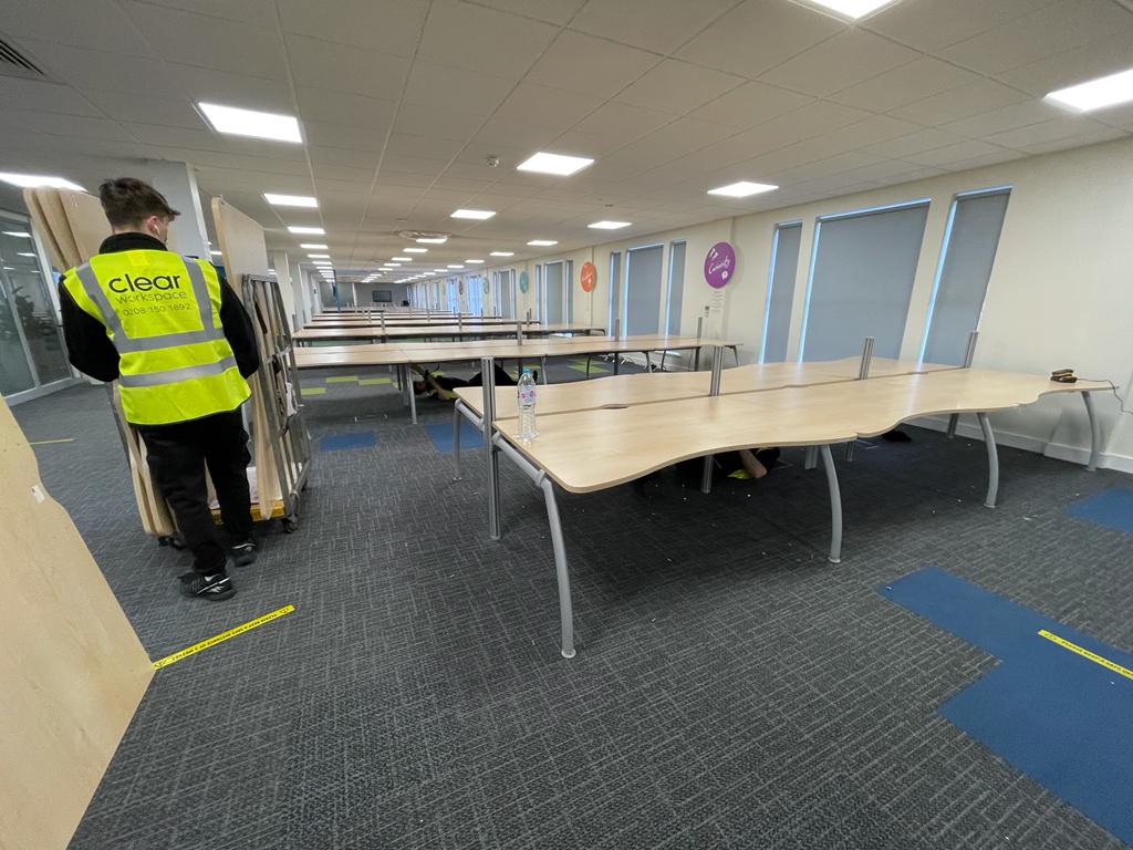 Office Furniture Clearance London, Furniture Removal, Disposal London