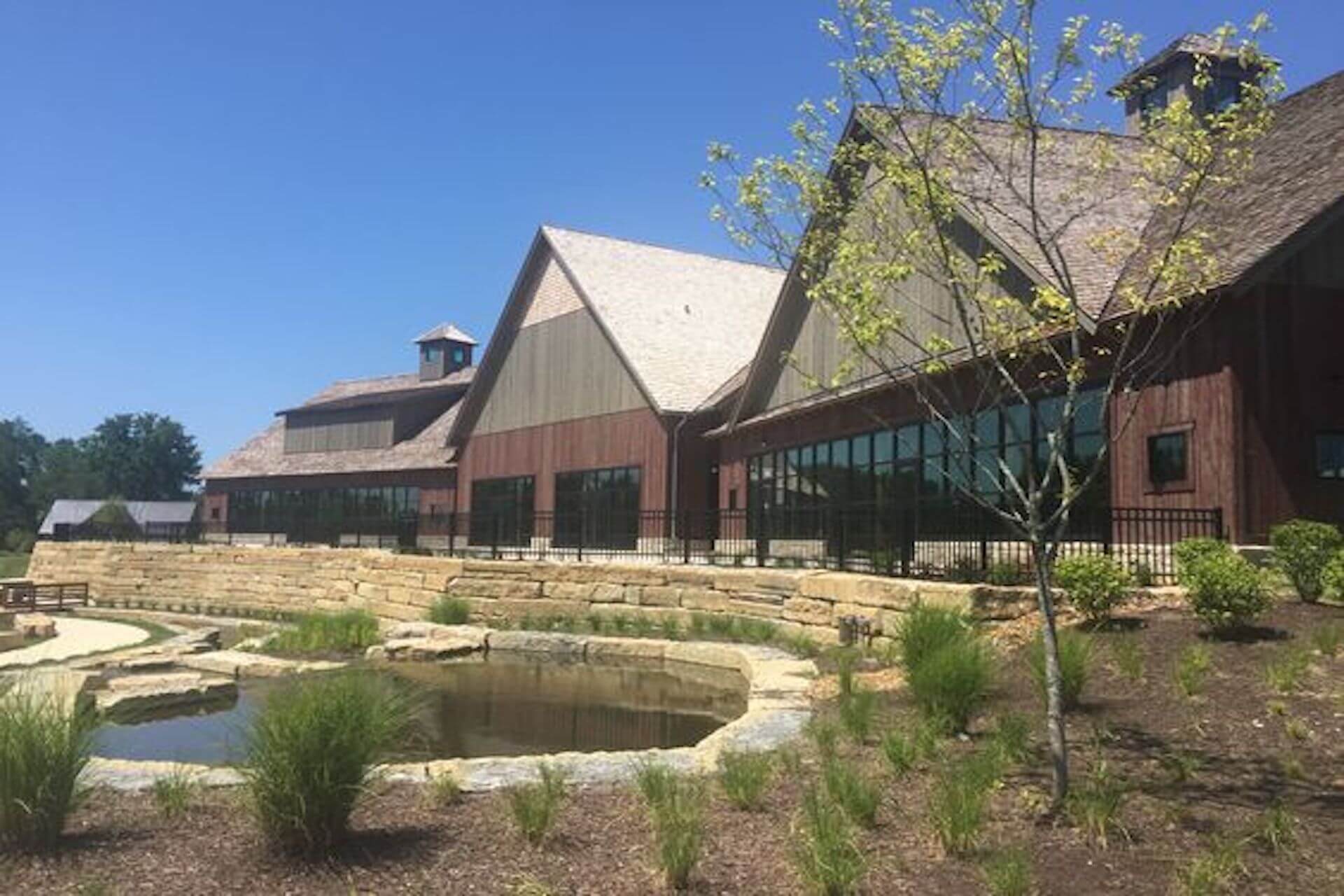 Cleaver & Cocktail Patio Features Cleaver & Cocktail Restaurant in