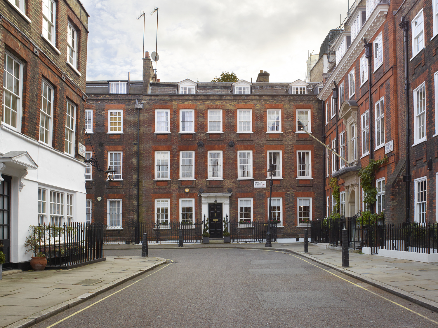 19 Cowley Street Clementine Communications