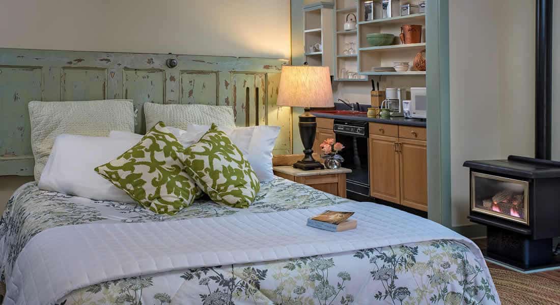 Guest House & Vacation Rentals in Astoria on North